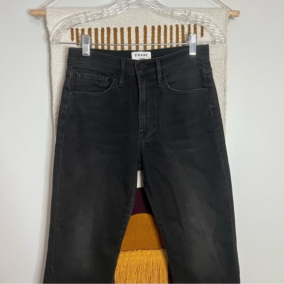 𝅺Frame Denim Schiffly High-Rise Crop Flare Embroidered Scallop Jeans Size 25 - Picture 4 of 7